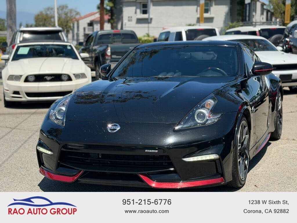 2015 NISSAN 370Z