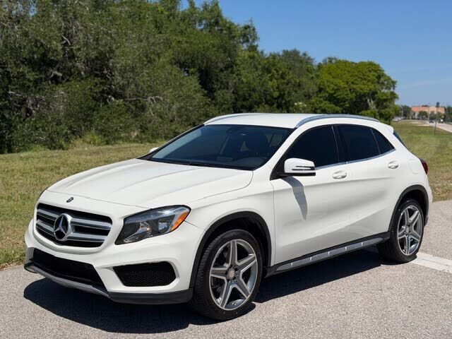 2015 MERCEDES-BENZ GLA-Class
