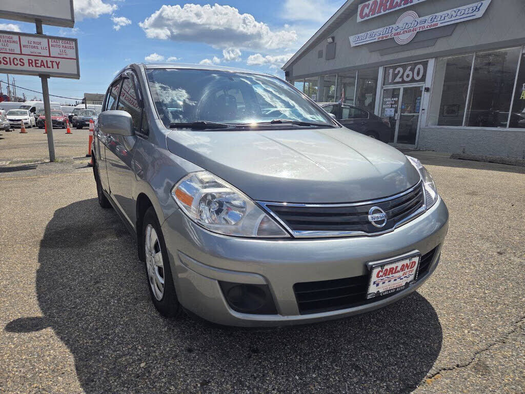 2012 NISSAN Versa