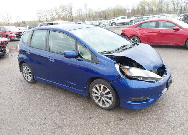 2012 HONDA Fit