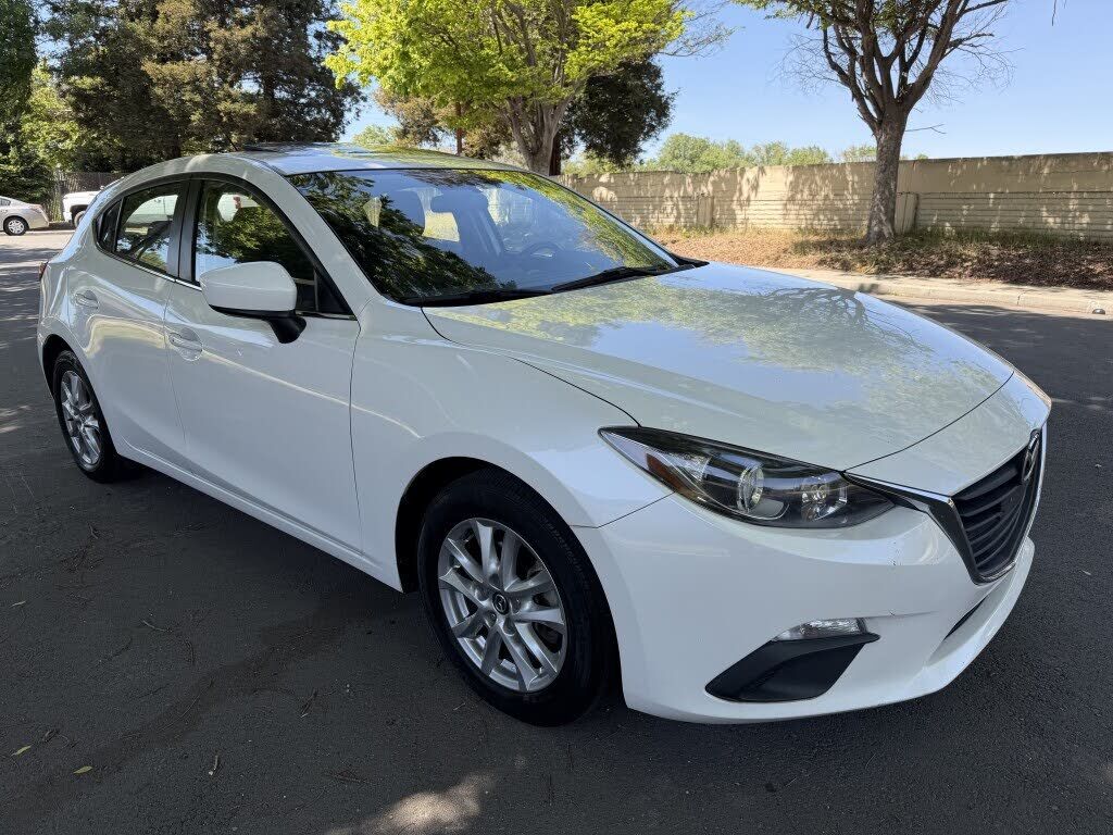 2014 MAZDA Mazda3