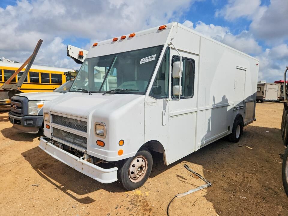 2003 FORD E-450
