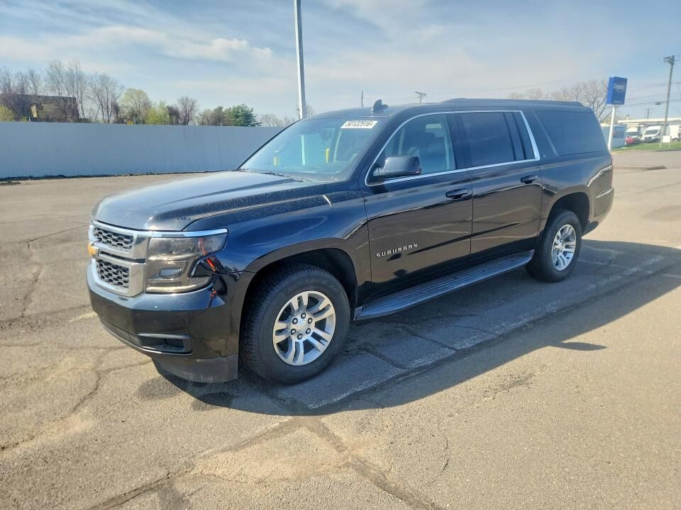 2017 CHEVROLET Suburban
