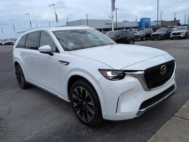 2026 MAZDA CX-90