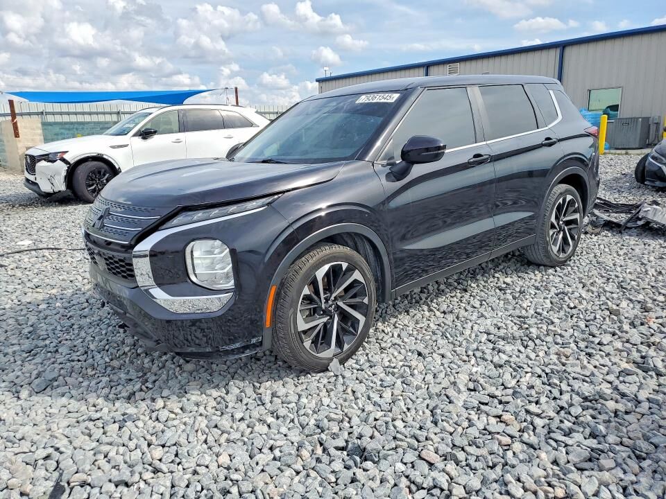 2022 MITSUBISHI Outlander