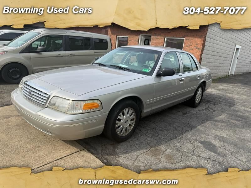 2004 FORD Crown Victoria