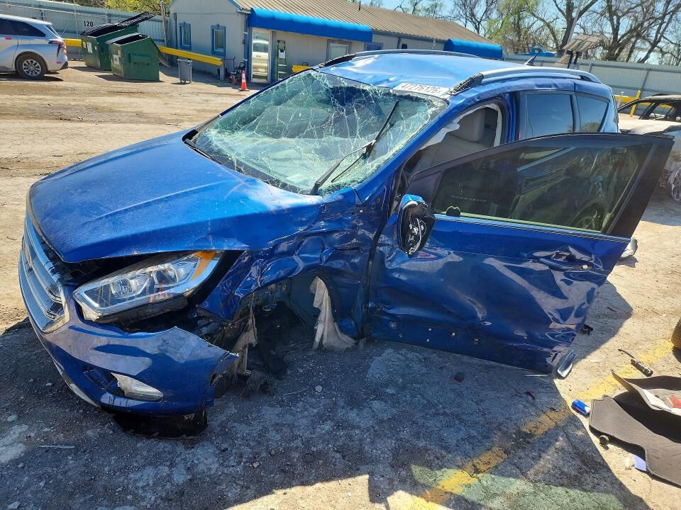 2019 FORD Escape