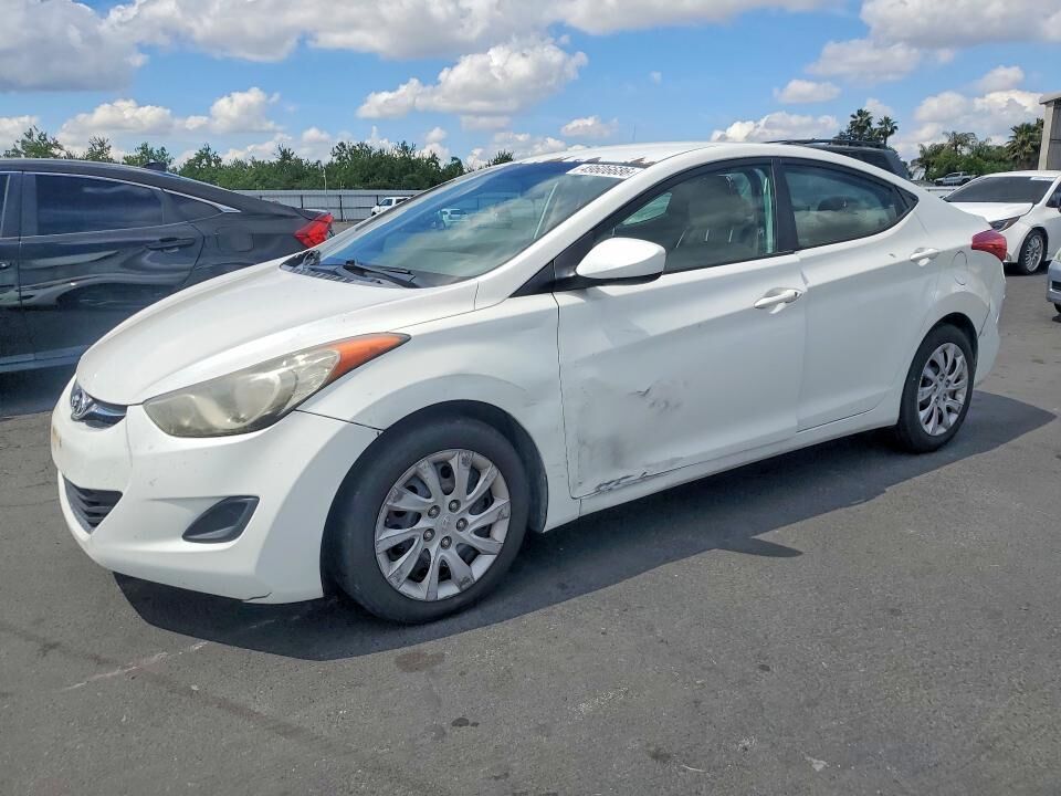 2011 HYUNDAI Elantra