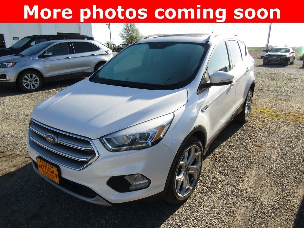 2017 FORD Escape