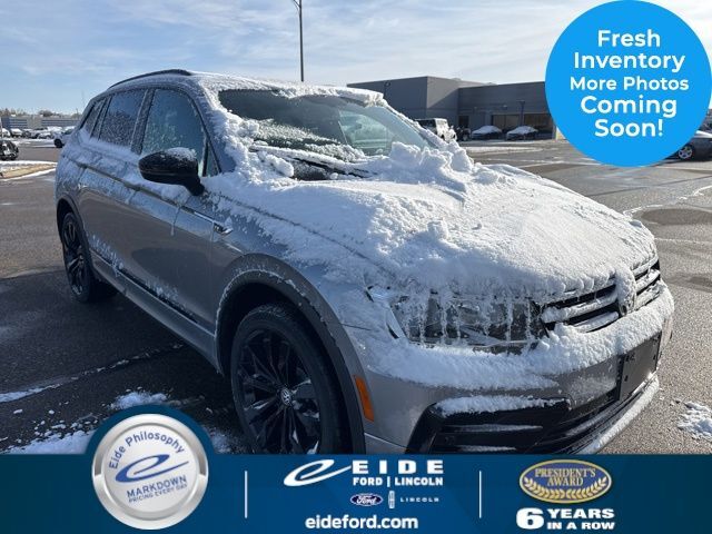 2021 VOLKSWAGEN Tiguan