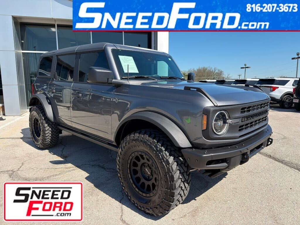 2023 FORD Bronco