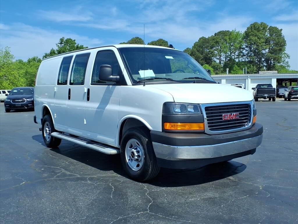 2024 GMC Savana