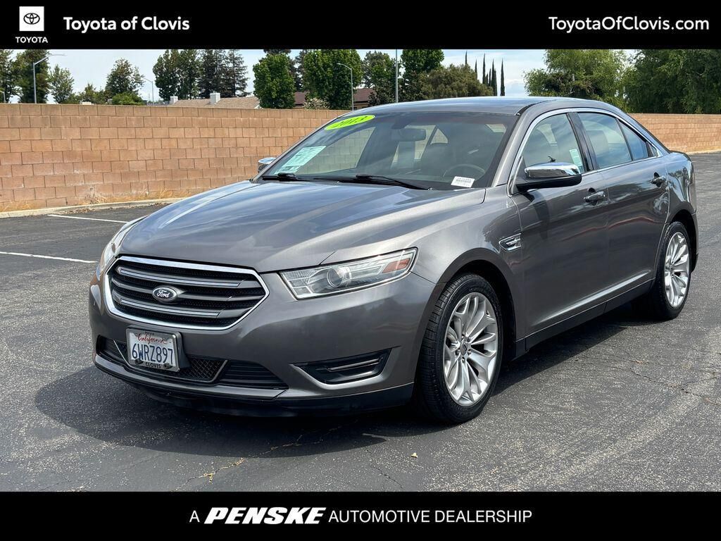 2013 FORD Taurus