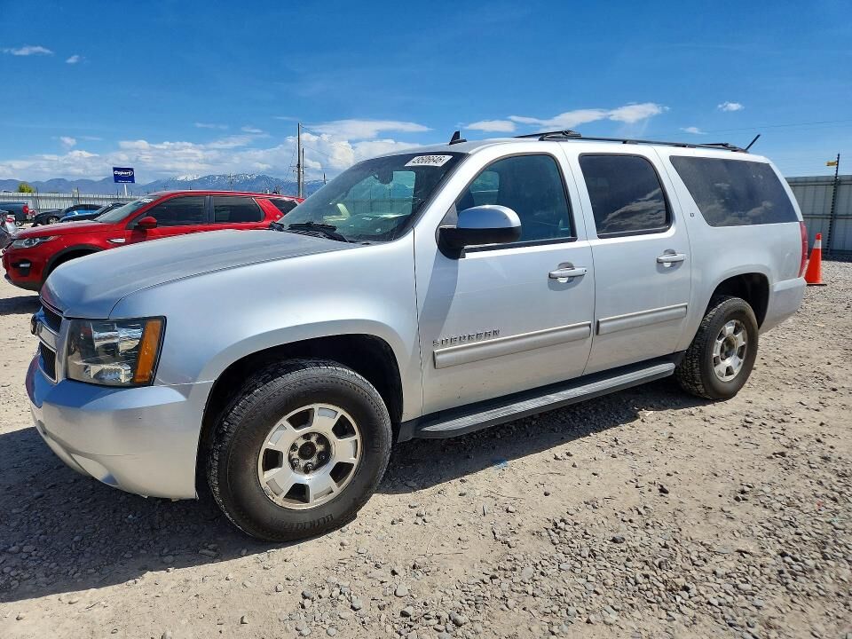 2014 CHEVROLET Suburban