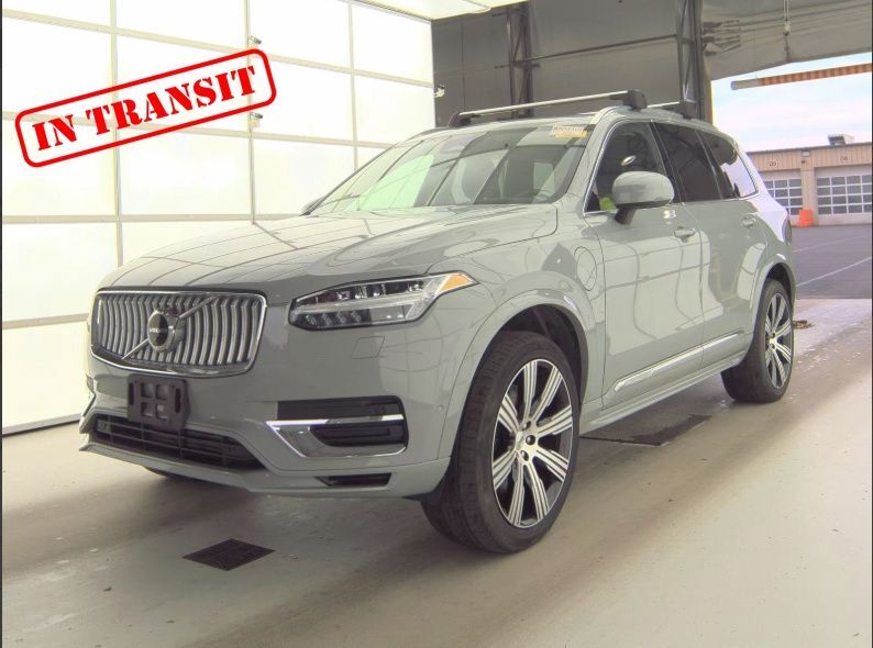 2024 VOLVO XC90