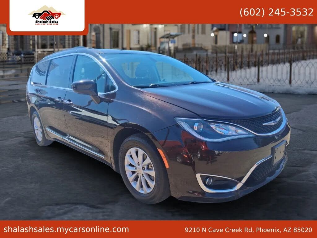 2017 CHRYSLER Pacifica
