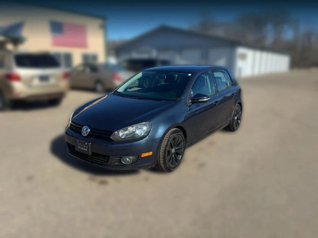 2012 VOLKSWAGEN Golf