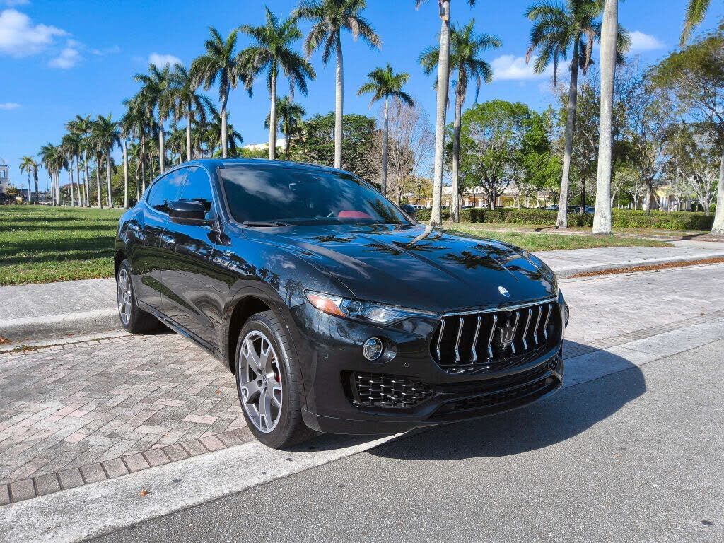 2023 MASERATI Levante