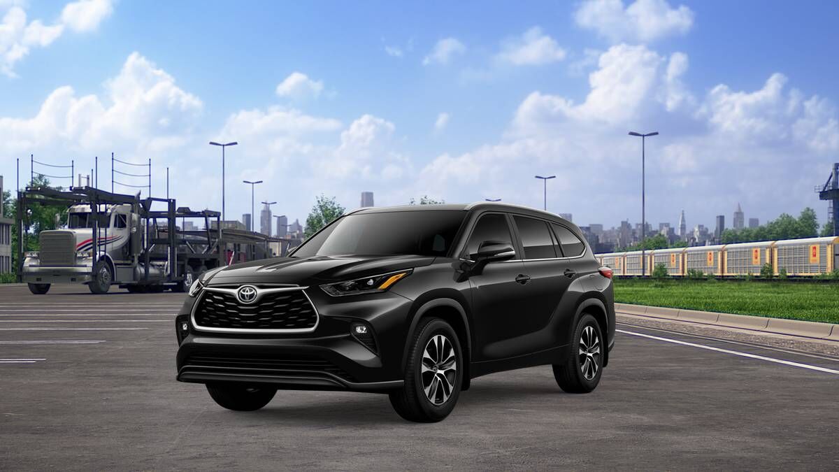 2026 TOYOTA Highlander
