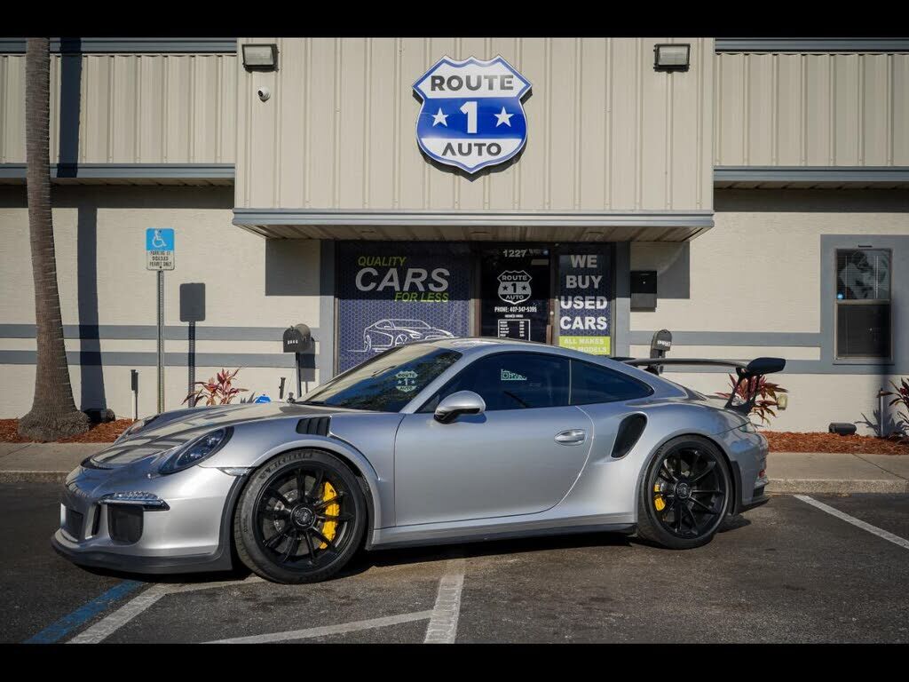 2016 PORSCHE 911