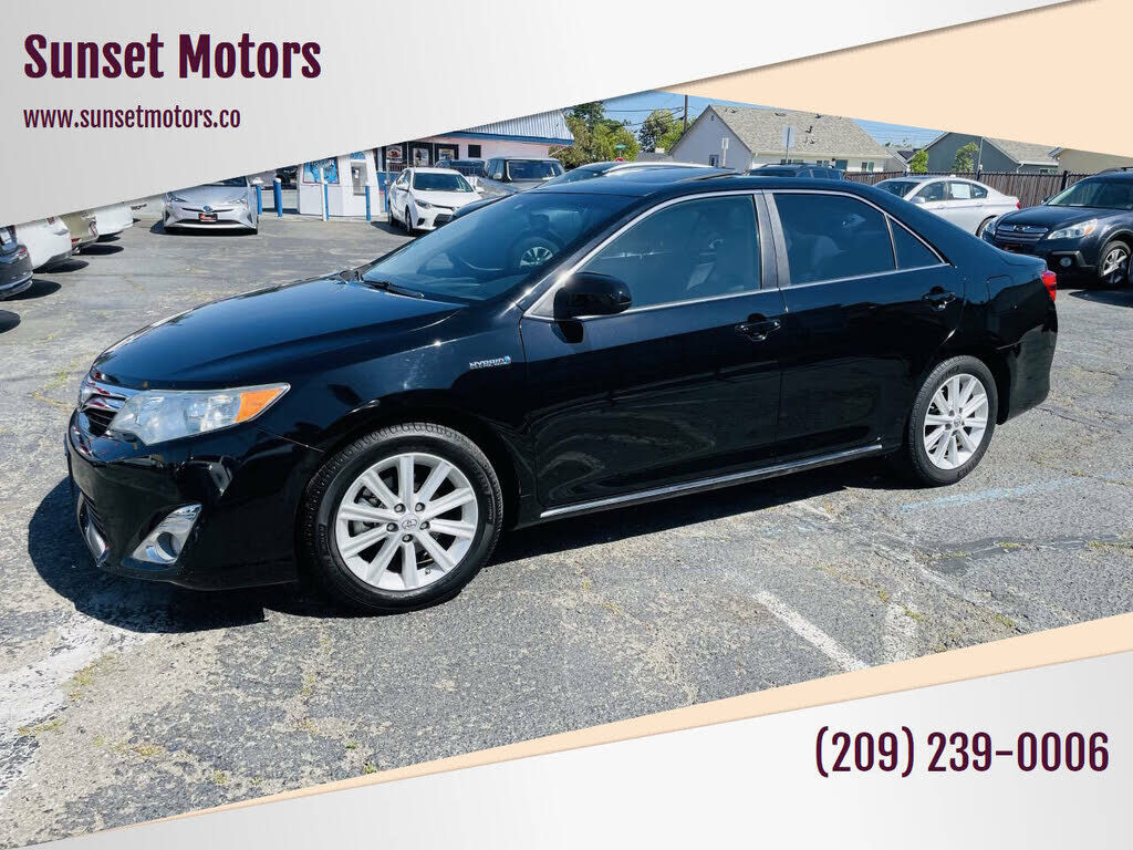 2013 TOYOTA Camry