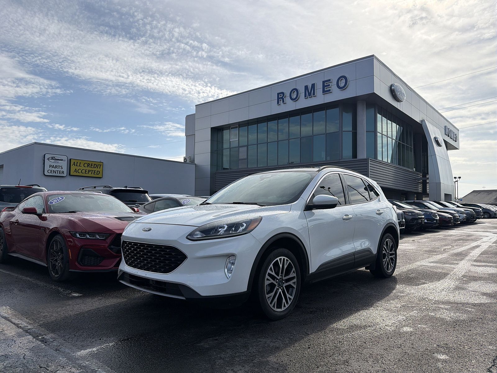 2020 FORD Escape