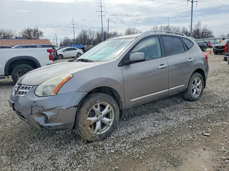 2011 NISSAN Rogue