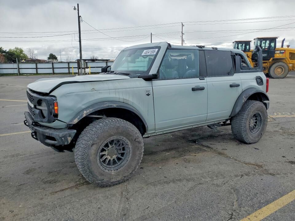 2023 FORD Bronco