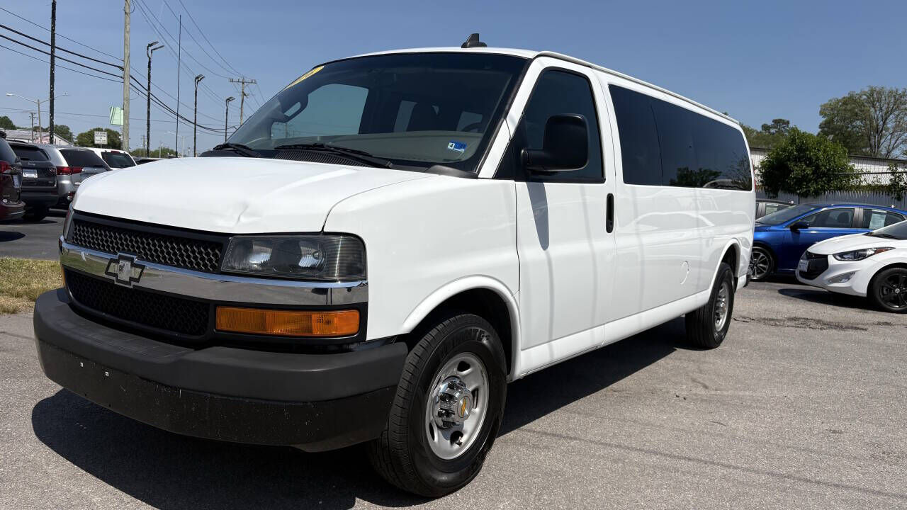 2016 CHEVROLET Express