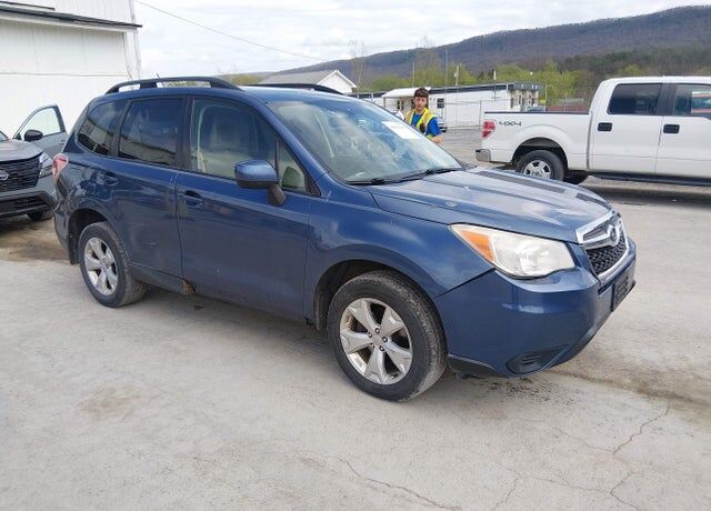 2014 SUBARU Forester