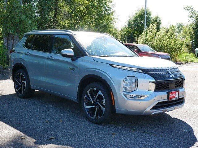 2025 MITSUBISHI Outlander