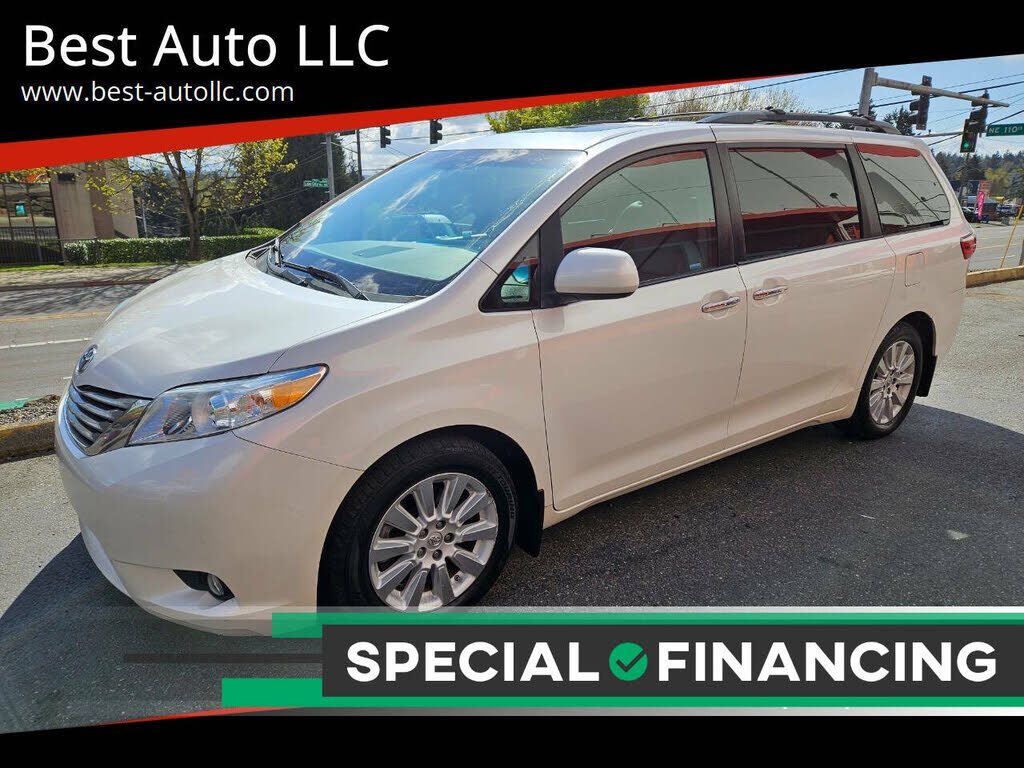 2015 TOYOTA Sienna