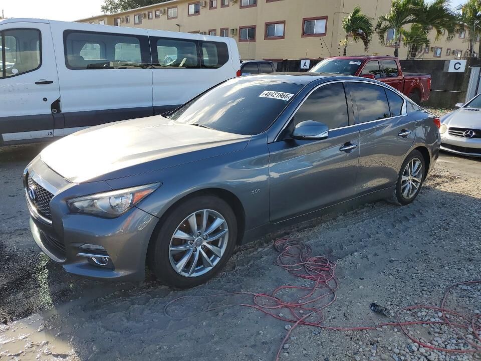 2016 INFINITI Q50