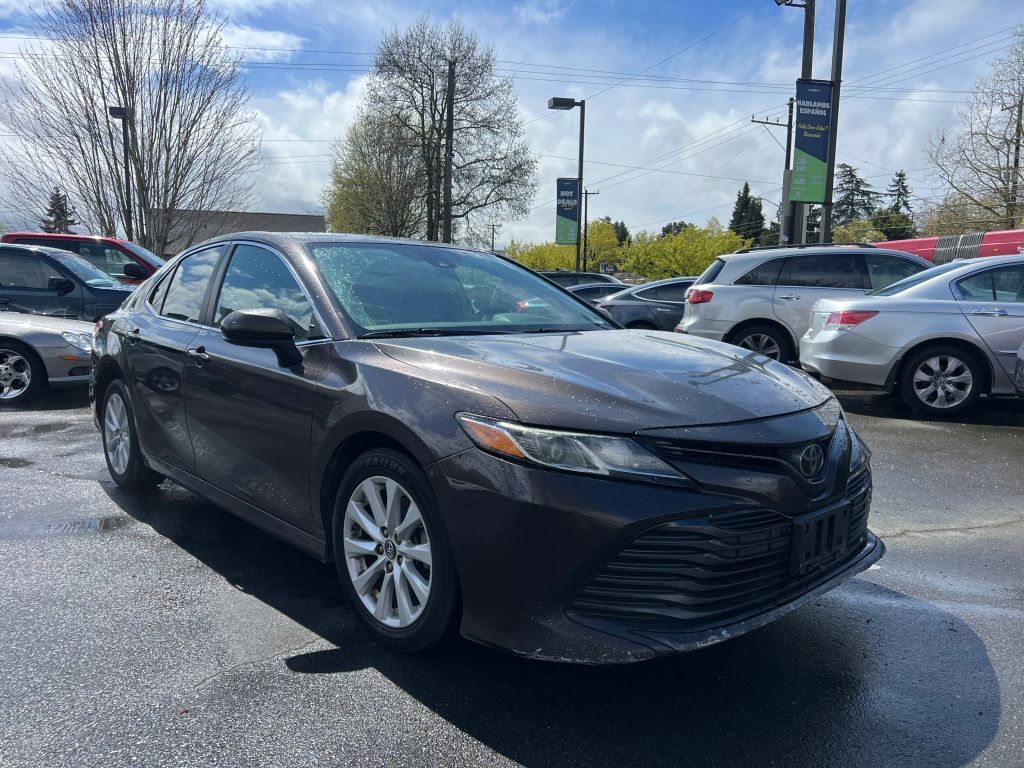 2019 TOYOTA Camry