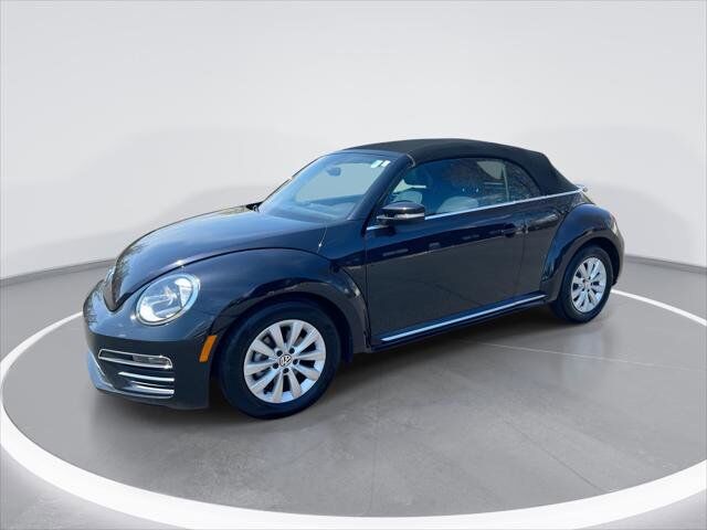 2018 VOLKSWAGEN Beetle