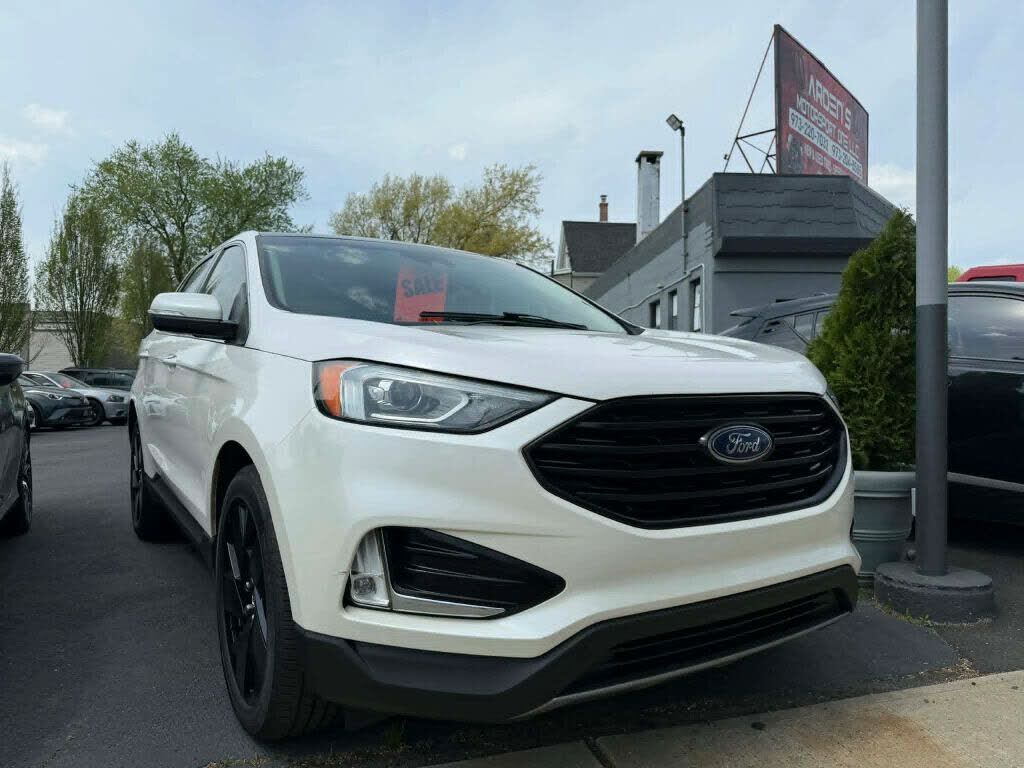 2019 FORD Edge