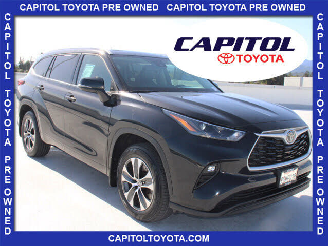2022 TOYOTA Highlander