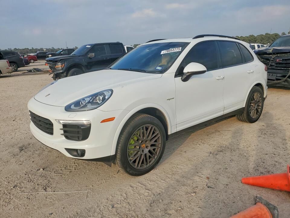 2018 PORSCHE Cayenne