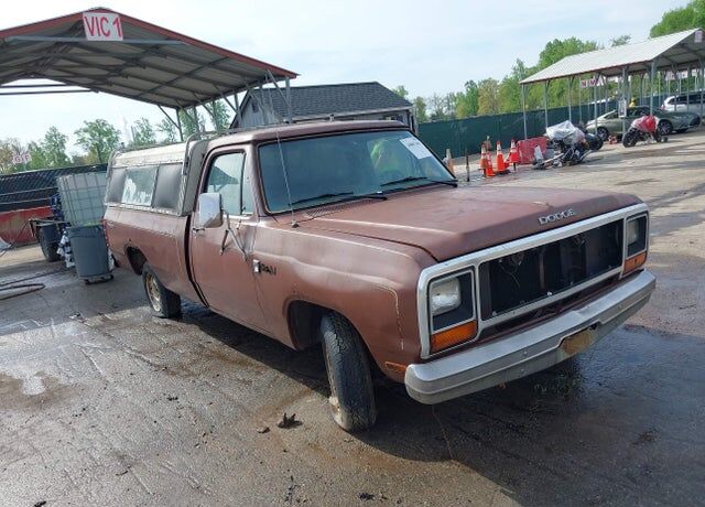 1984 DODGE D-Series