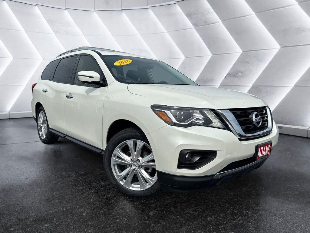 2018 NISSAN Pathfinder