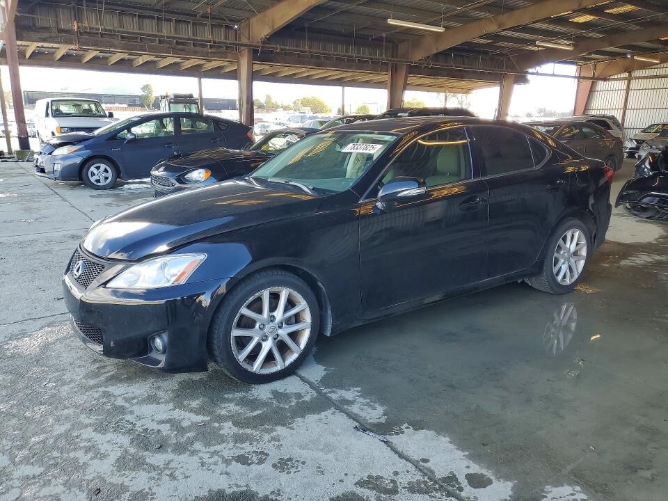 2011 LEXUS IS