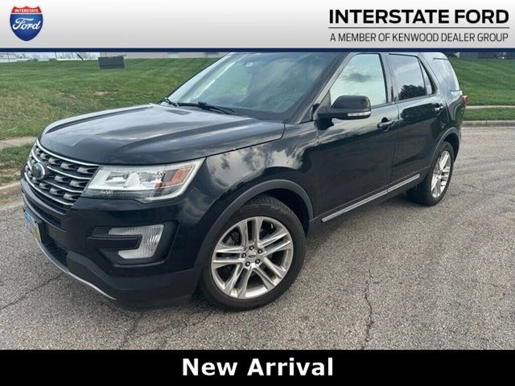 2016 FORD Explorer