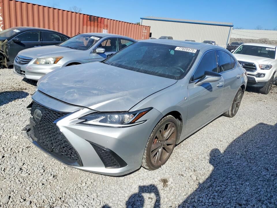 2019 LEXUS ES