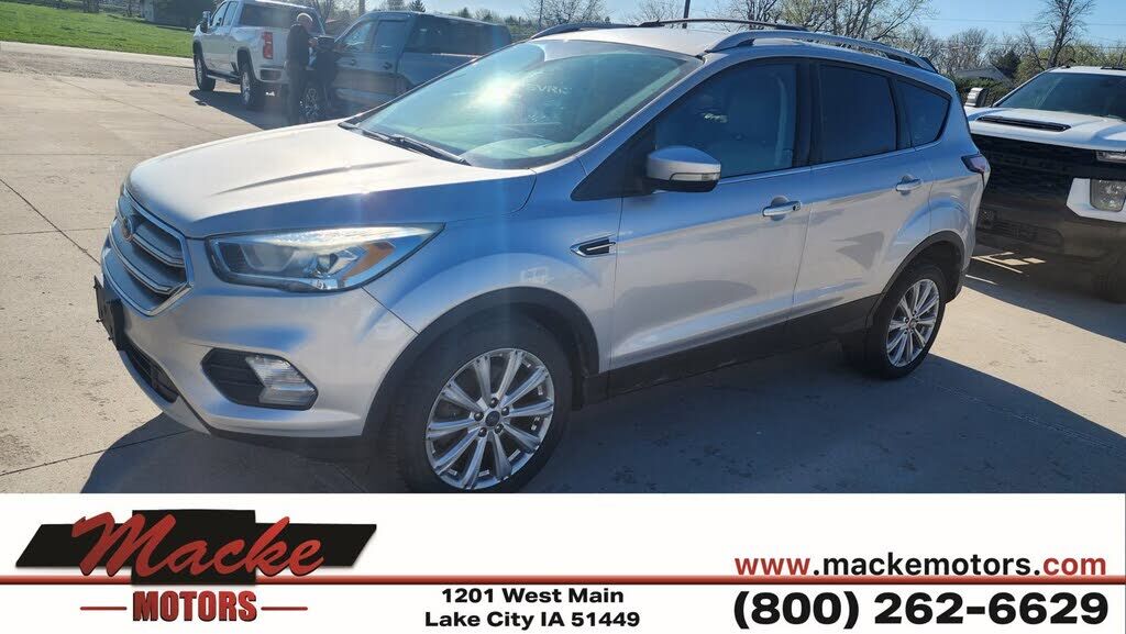2017 FORD Escape