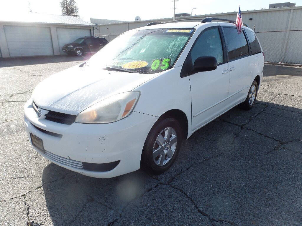 2005 TOYOTA Sienna