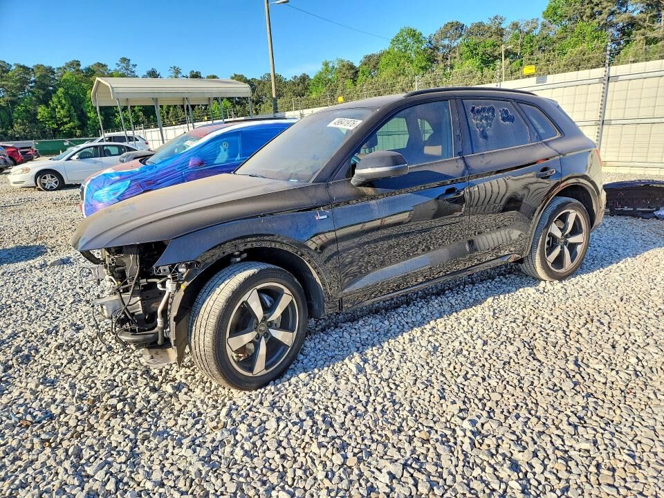 2022 AUDI Q5