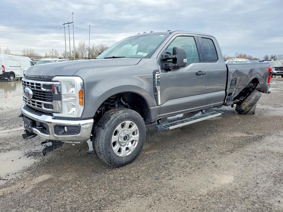 2024 FORD F-250