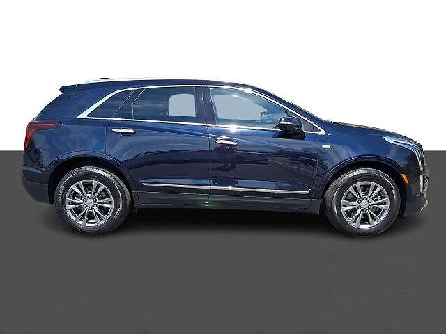 2022 CADILLAC XT5