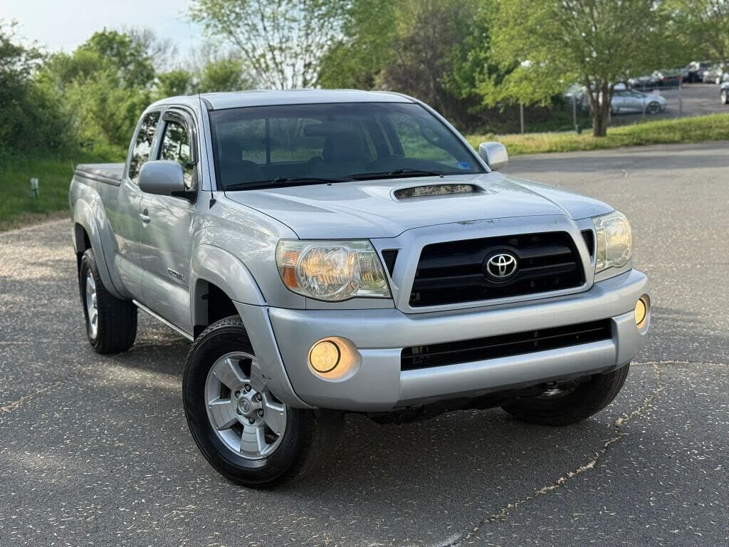 2008 TOYOTA Tacoma