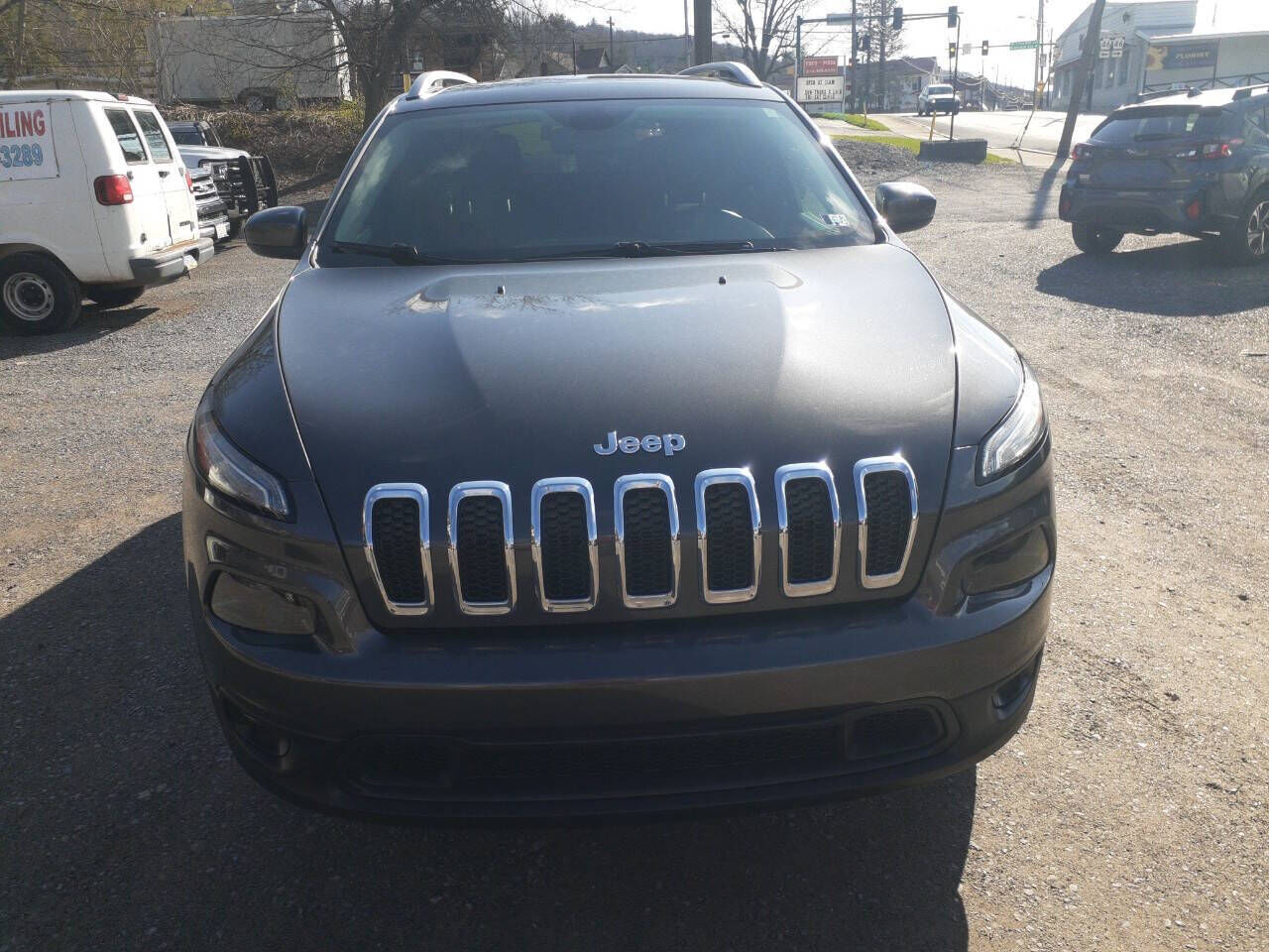 2017 JEEP Cherokee